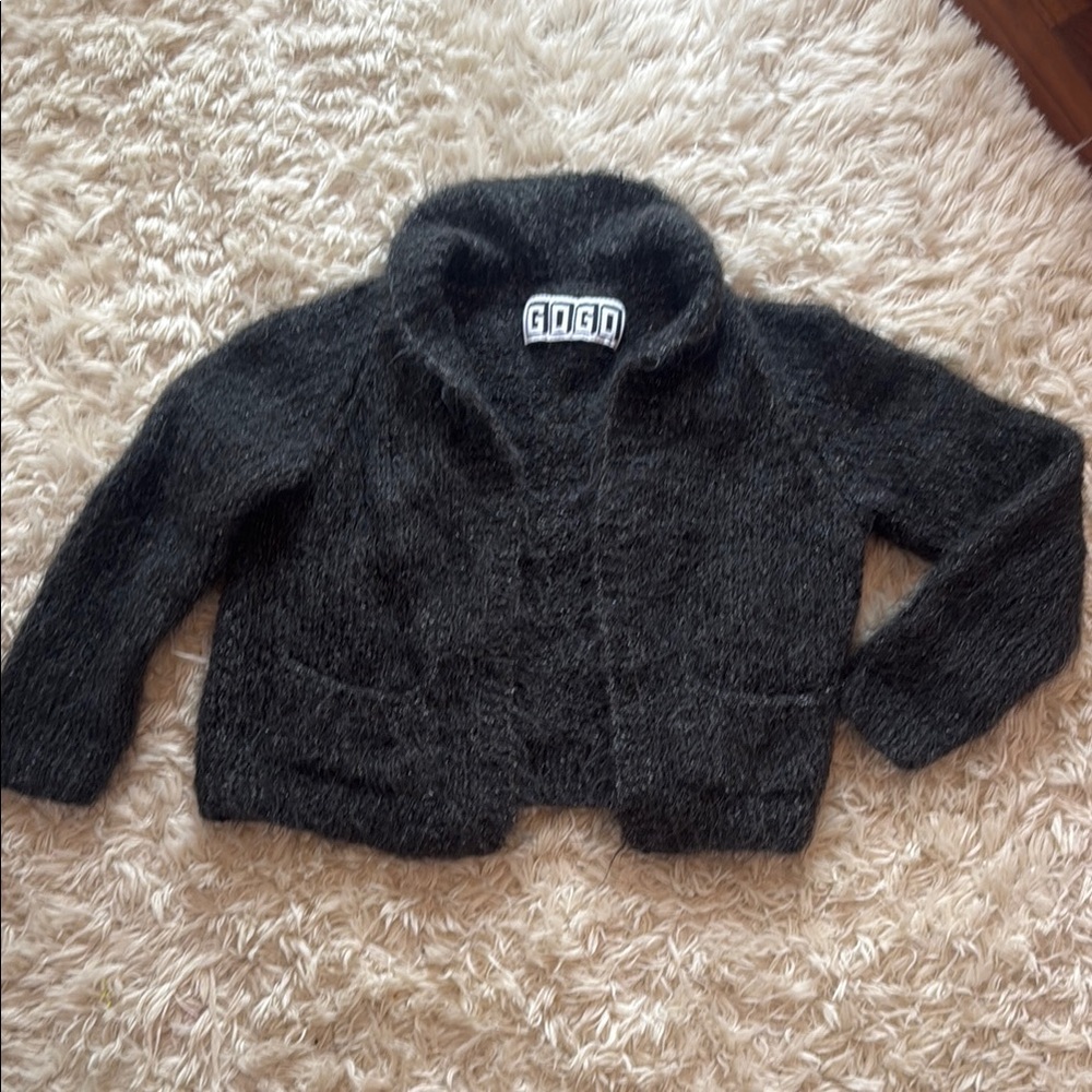 EUC GoGo cropped shrug/cardigan in lurex charcoal